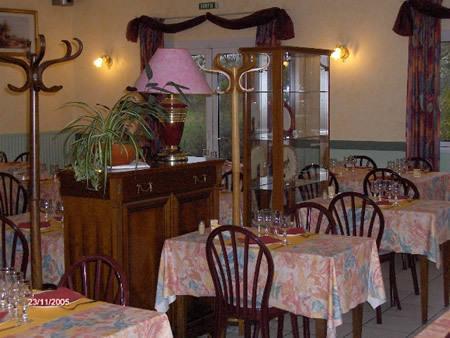 Le Bois Joli Hotel Massais Bagian luar foto