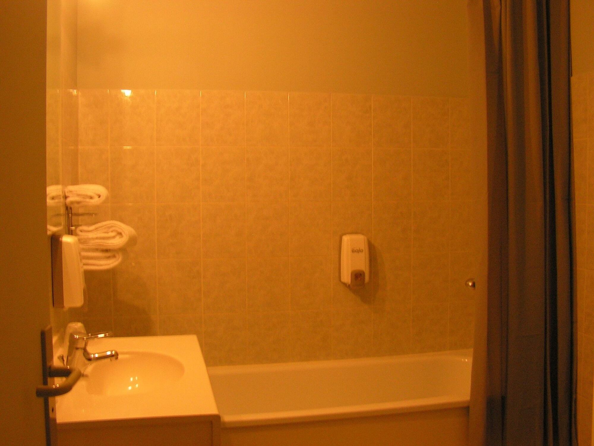Le Bois Joli Hotel Massais Bagian luar foto
